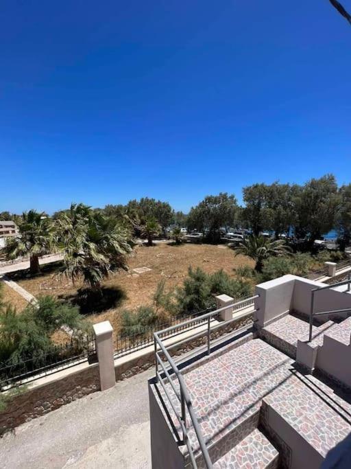 Beach Apartment Edem First Floor Perivolos  Exteriör bild