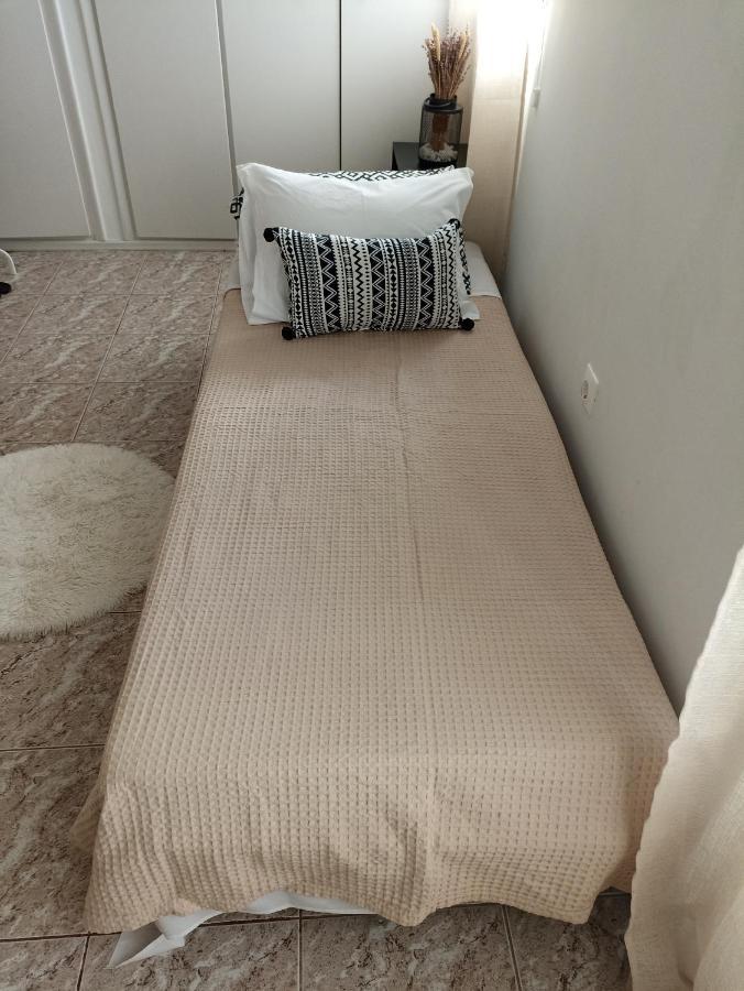 Beach Apartment Edem First Floor Perivolos  Exteriör bild